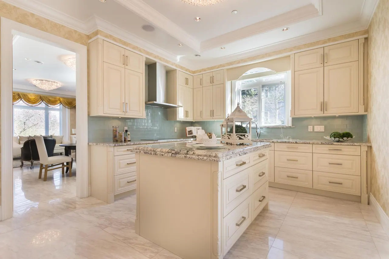 Kitchen at Fremlin St